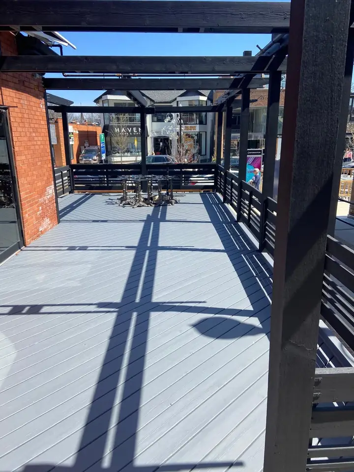 Deck with pergola and seating